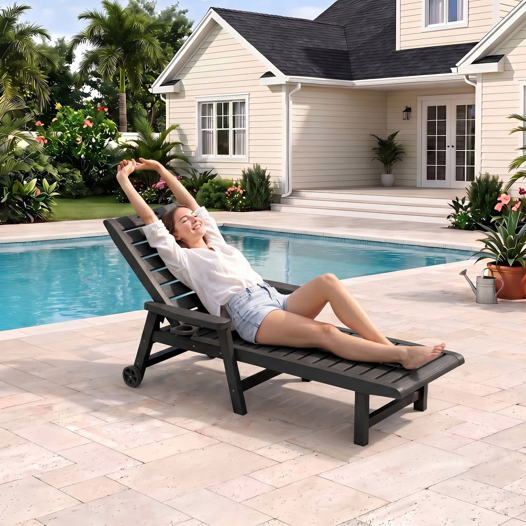 Joxxoaa Outdoor resin lounge chair, adjustable tilt patio chair, waterproof and easy to clean, with wheels and cup holder, suitable for poolside backyards. Gray/Black